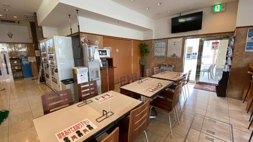 Toyoko Inn Okinawa Naha Kokusai-dori Miebashi-eki photo 3