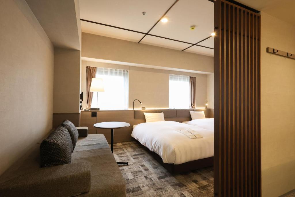 SK HOTEL Kobe Ekimae photo 2