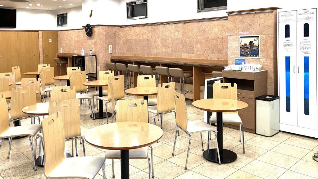 Toyoko Inn Kawasaki Ekimae Shiyakusho-dori photo 3