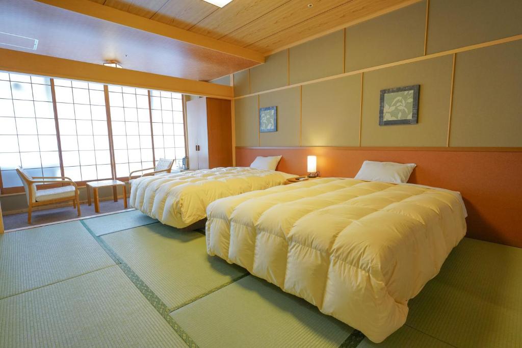 Yumoto Kanko Hotel Saikyo photo 2