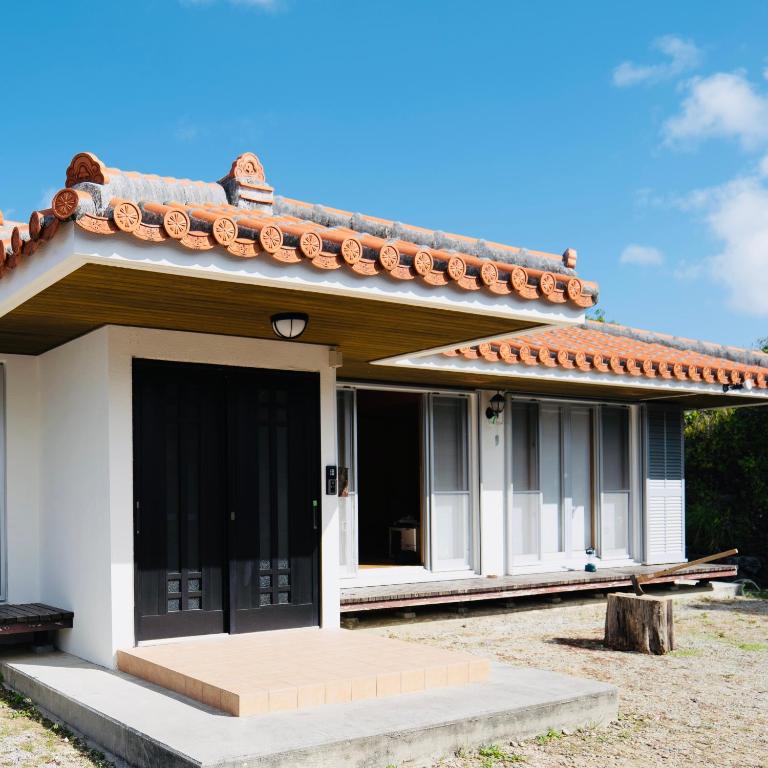 totono house 満天の星空 テントサウナ BBQ 元有形文化財を1棟貸切 うるま市 浜比嘉島 photo 2