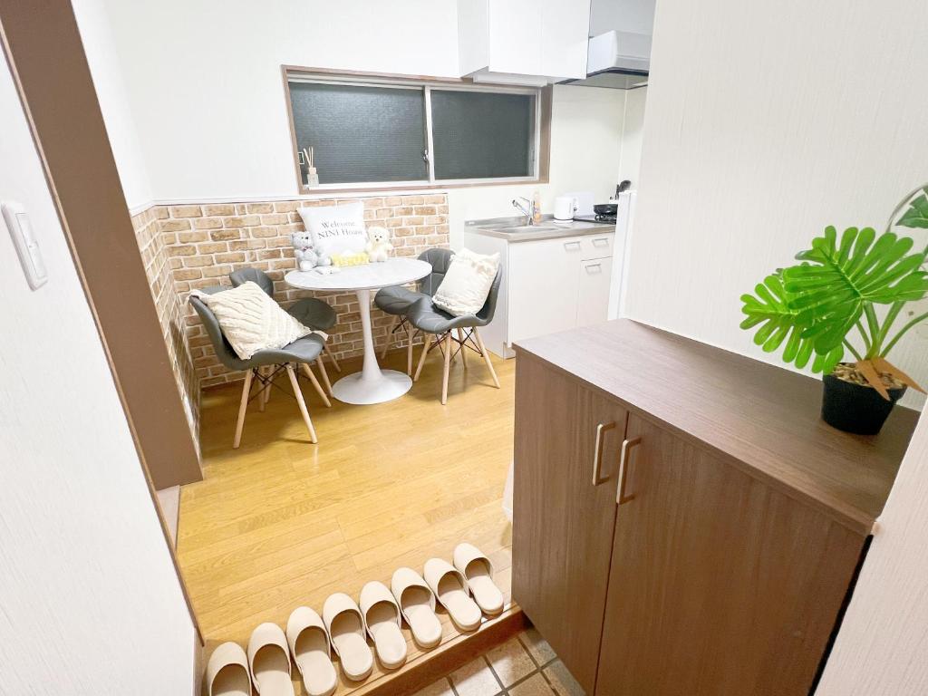 池袋2分5人可 — photo 1