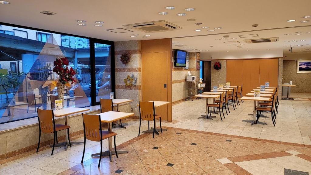 Toyoko Inn Shin-Osaka Chuo-guchi Honkan photo 3