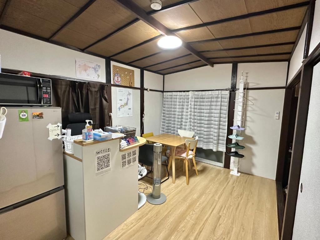 BEGENNING GUEST HOUSE Authentic Japanese Stay in a Renovated " Direct from the Airport photo 3