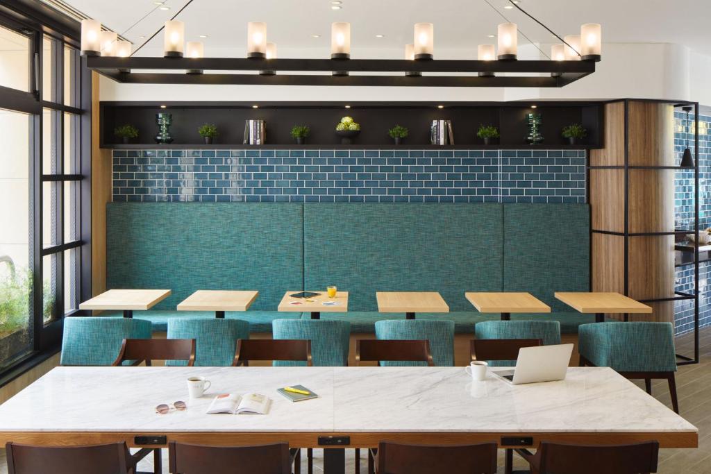 the b ochanomizu — photo 1