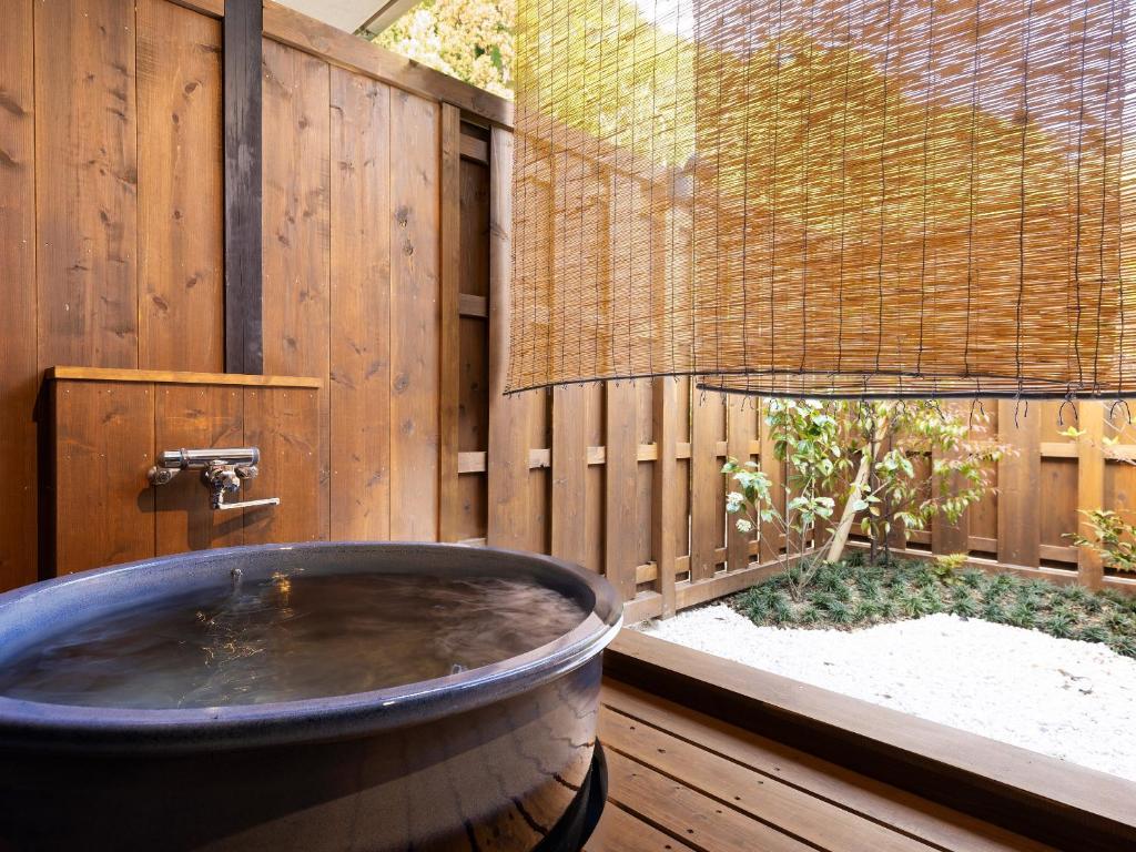 Ooedo Onsen Monogatari Premium Saiki Bekkan photo 3