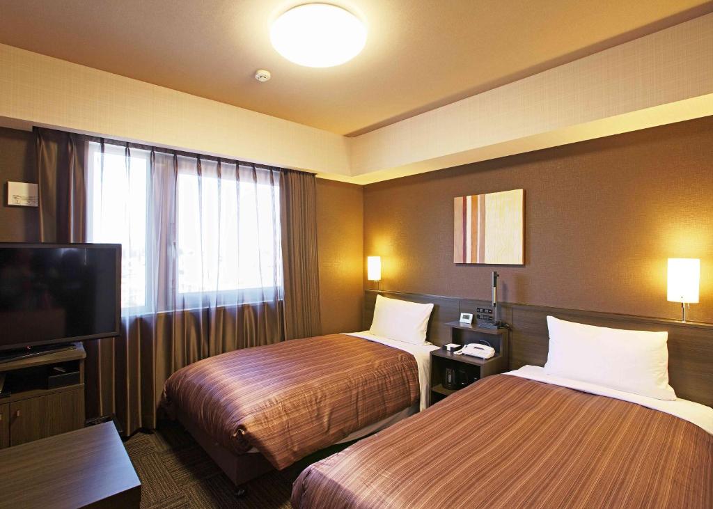 Hotel Route-Inn Sabae -Kokudou 8 Gou- photo 2