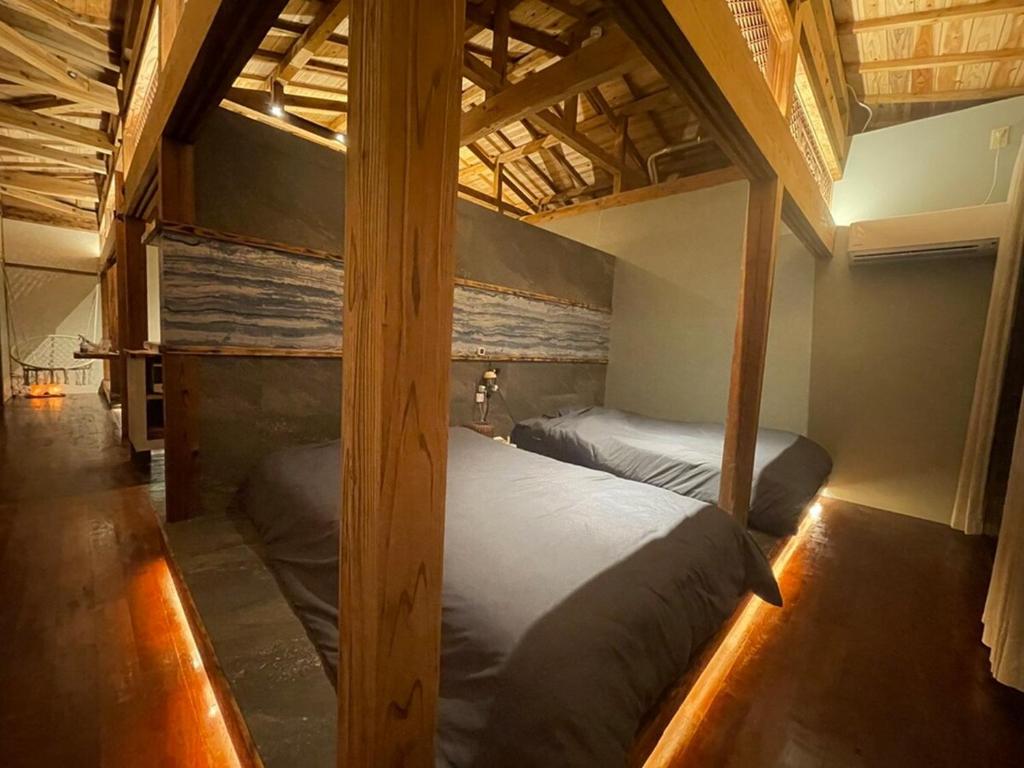 Tamari House photo 2
