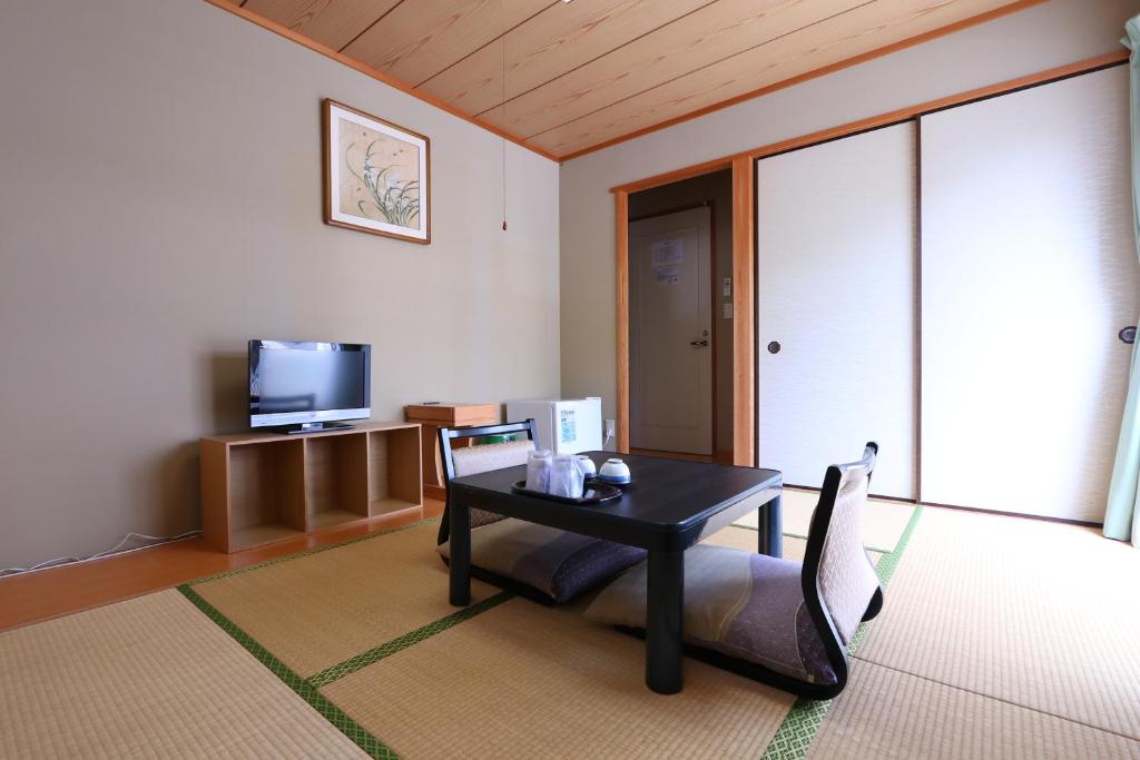 Shinnishiki Hotel photo 3