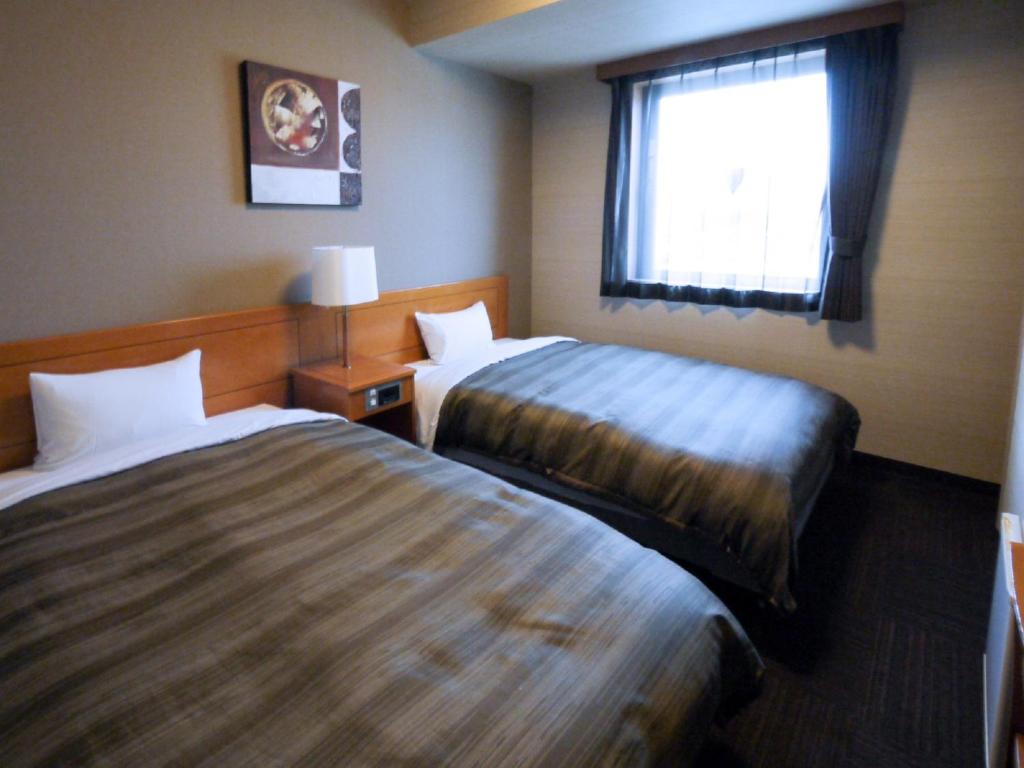 Hotel Route-Inn Yonezawa Ekihigashi photo 2