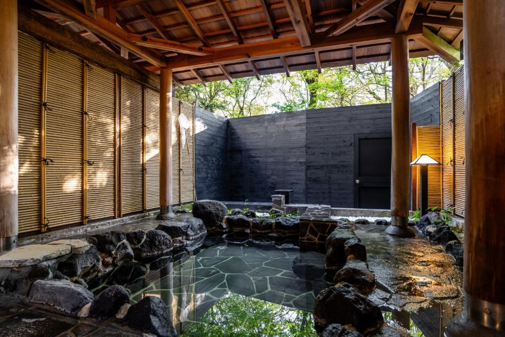 YuYu Hakone - Private Open Air Onsen Usage Guaranteed — photo 1