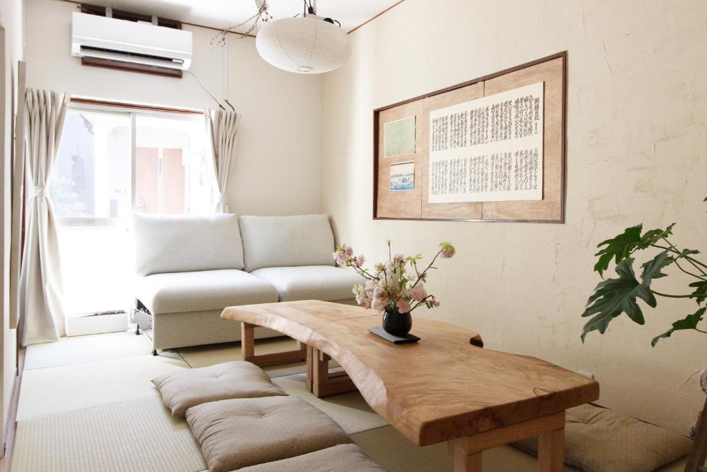 Saku House Jujo — photo 1