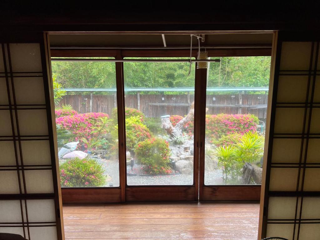 一日限定一組の古民家の宿なんでもん — photo 1