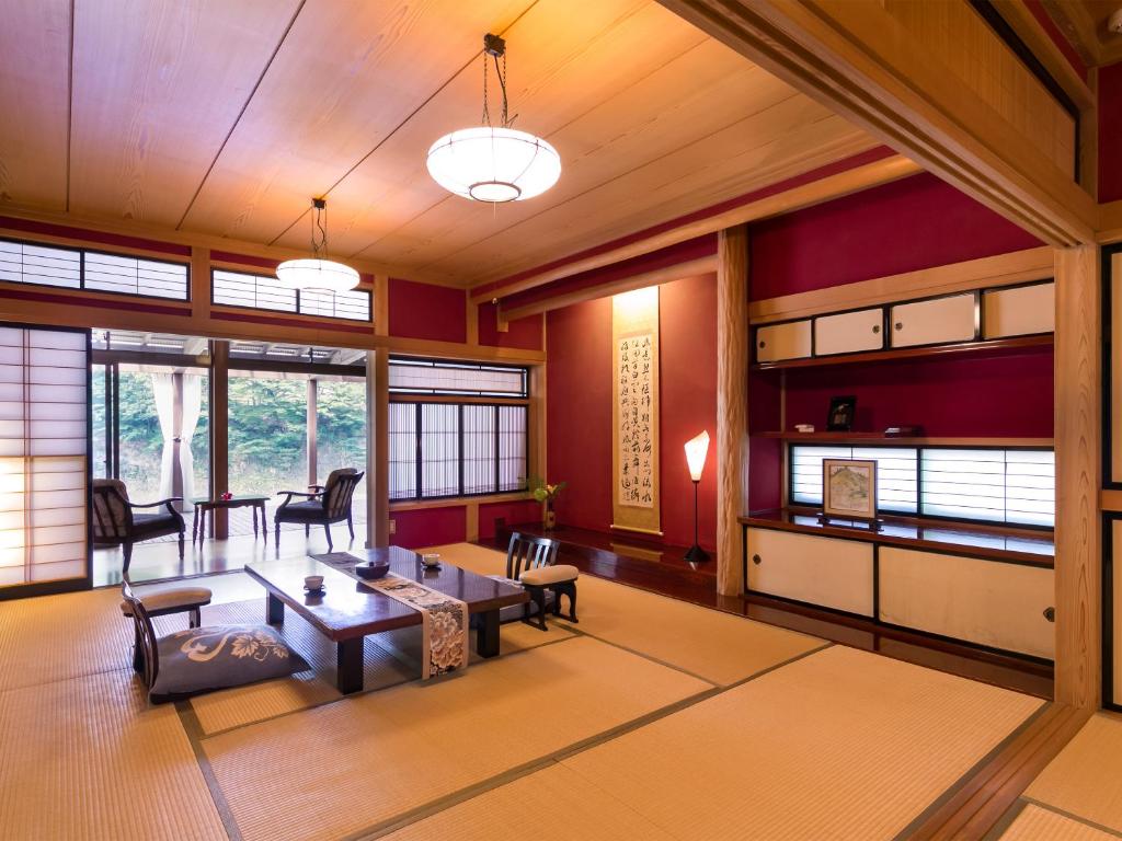 Takanosukan photo 3