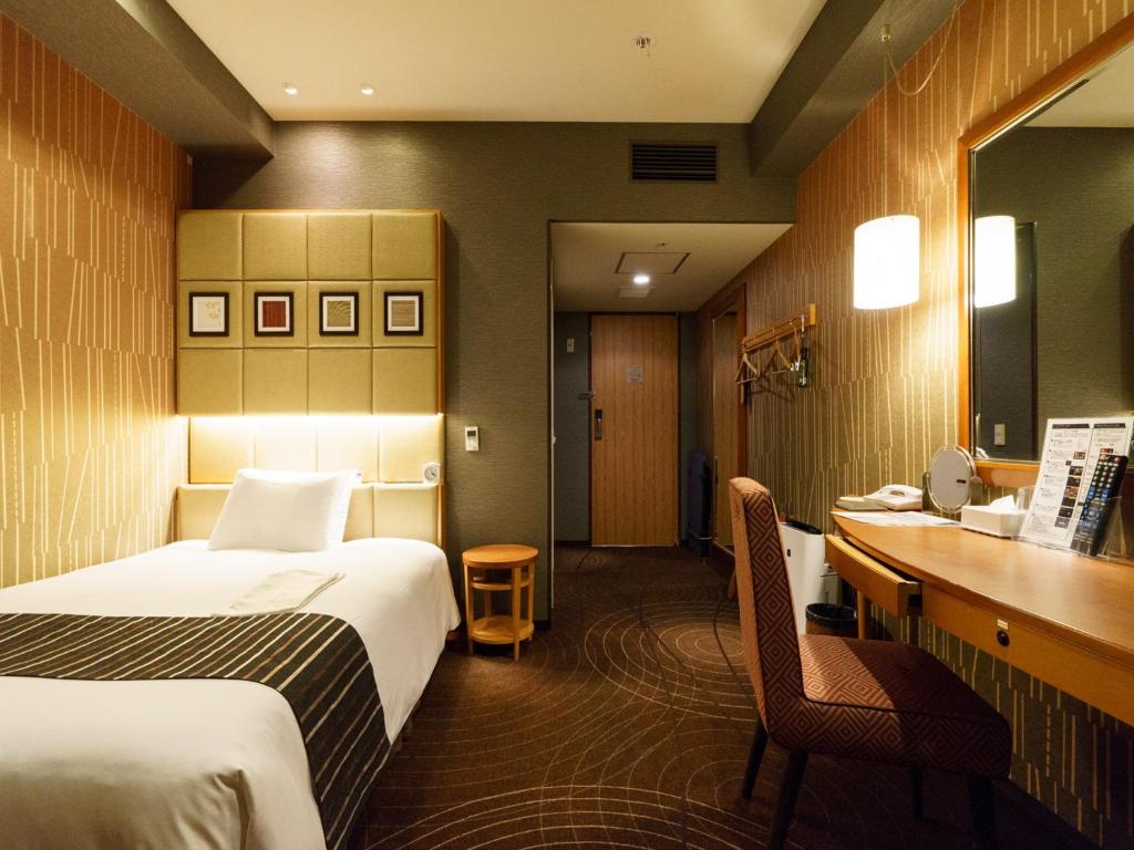 Sotetsu Fresa Inn Higashi Shinjuku photo 2