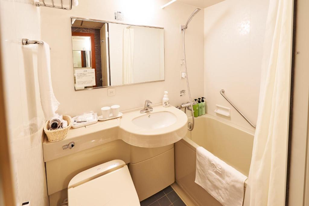 Sotetsu Fresa Inn Higashi Shinjuku photo 3