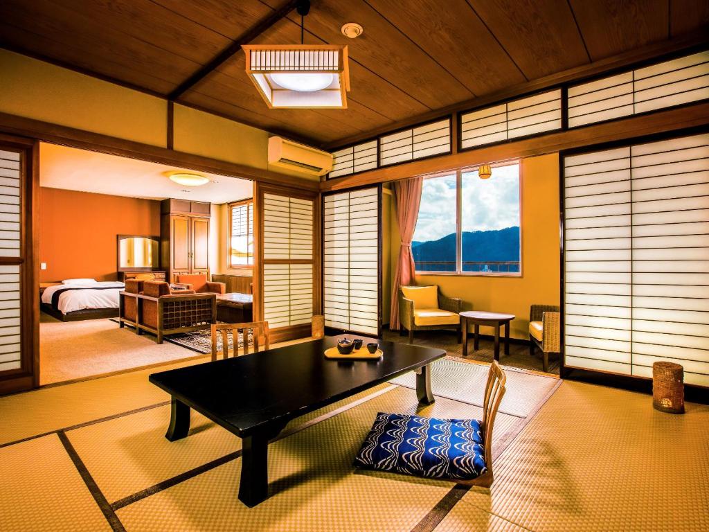 Ooedo Onsen Monogatari Gero Bekkan photo 2
