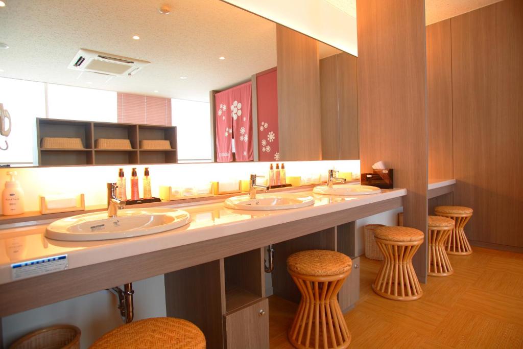 Spa Hotel Alpina Hida Takayama photo 3