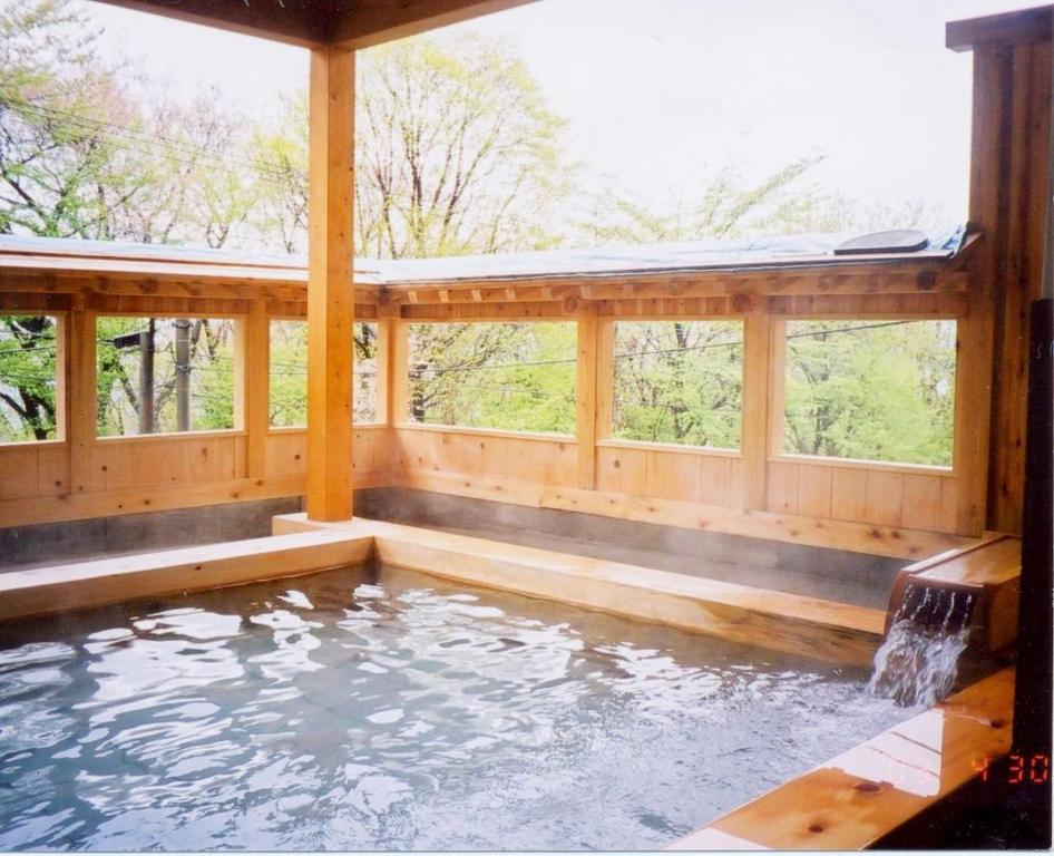 Hotel Ikaho Ginsui photo 3