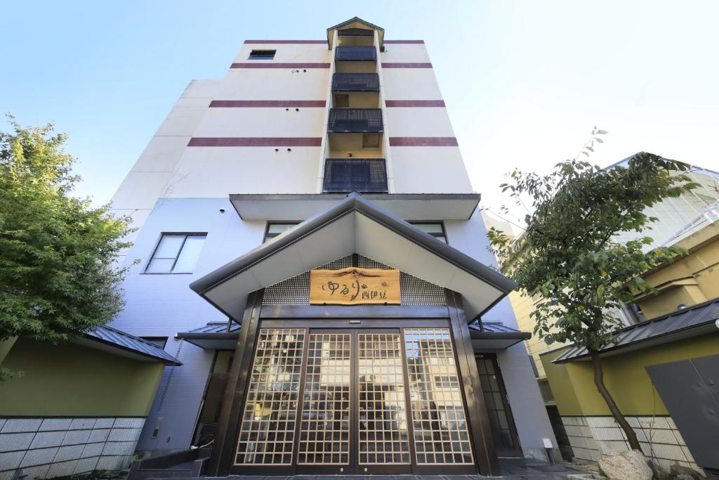 Yururi Nishiizu photo 3