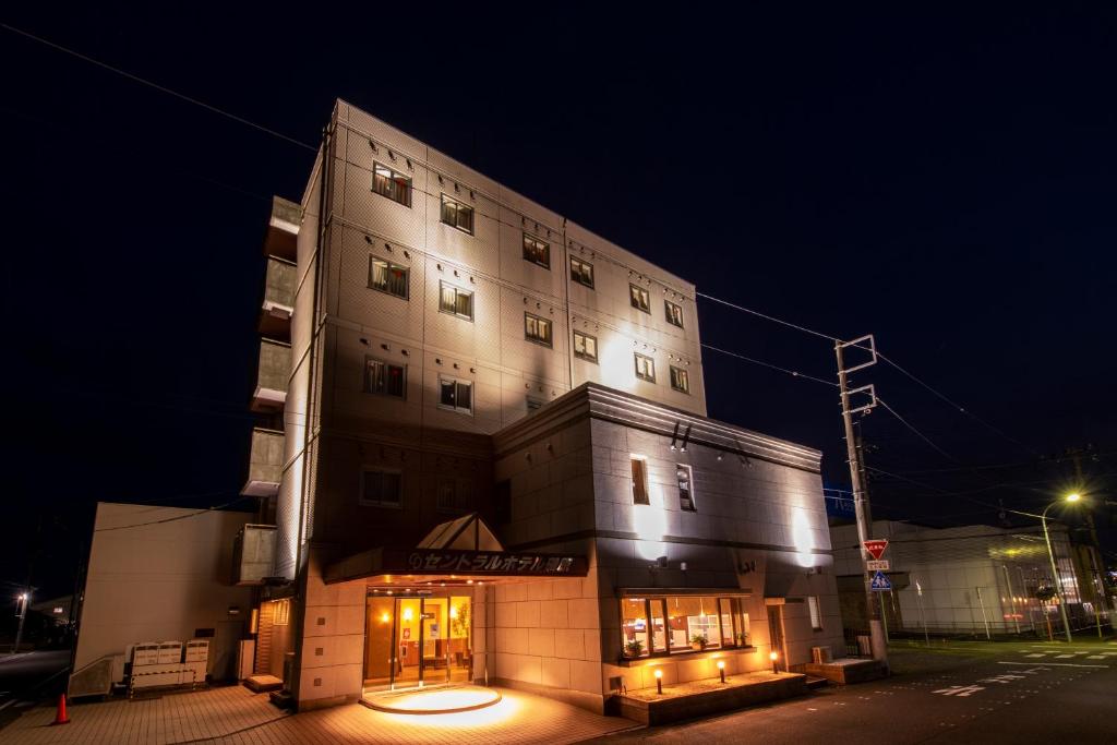 セントラルホテル磯原 — photo 1