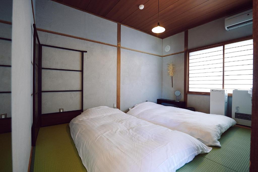 SMALL TOWN HOTEL Hakodate photo 2