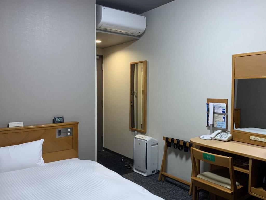 Hotel Route-Inn Nakatsu Ekimae photo 2
