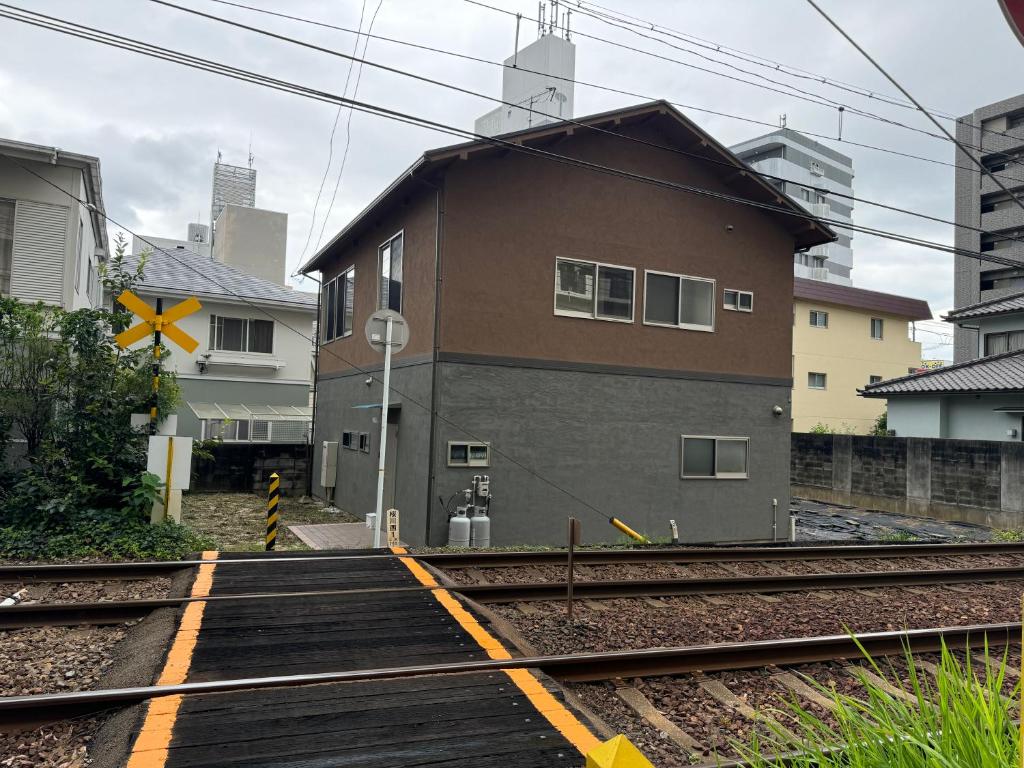Self check-in Hostel 5mins from JR Nishi Hiro station — photo 1