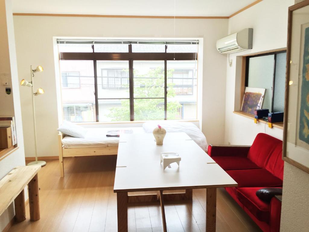 Toolate Guesthouse Toyama — photo 1