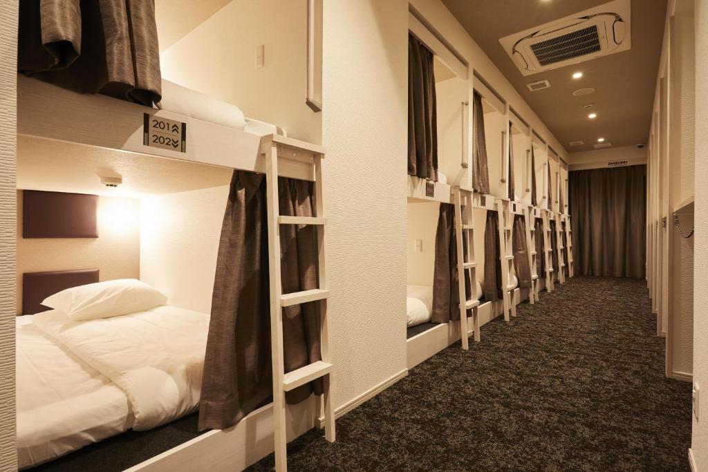 HOTEL THE ROCK — photo 1