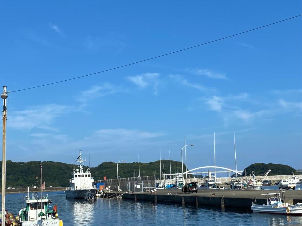 貸切 連泊可能 1日ひと組 癒し宿かぐら 釣り場徒歩1分 コンビニ車2分 超便利 — photo 1