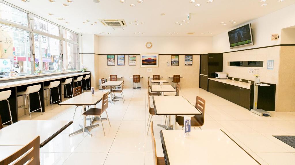 Toyoko Inn Satsuma Sendai eki Higashi guchi photo 2