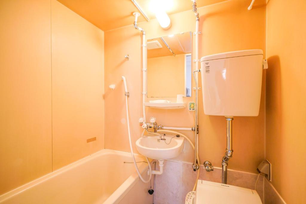 Shinjuku Kabukicho Harmony Inn photo 3