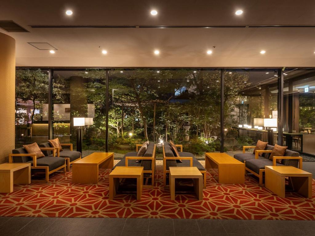Loisir Hotel Classic Garden Kyoto Sanjo — photo 1