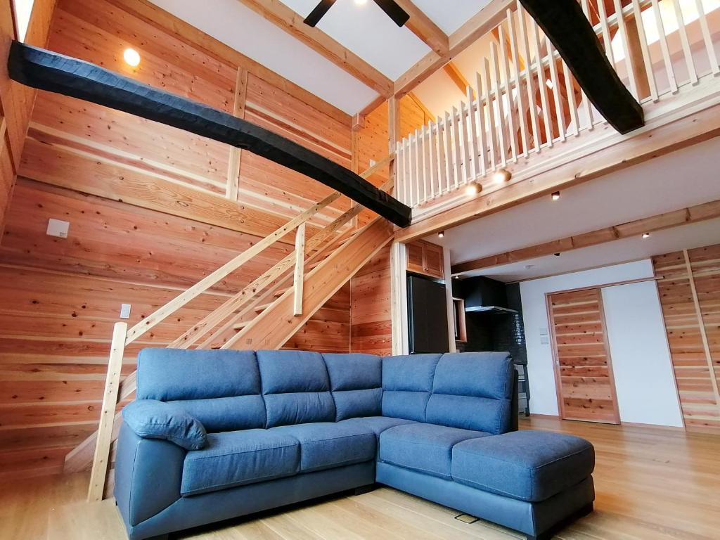Tombi Lodge — photo 1