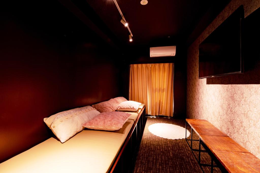 bnb+ Ueno Okachimachi photo 2