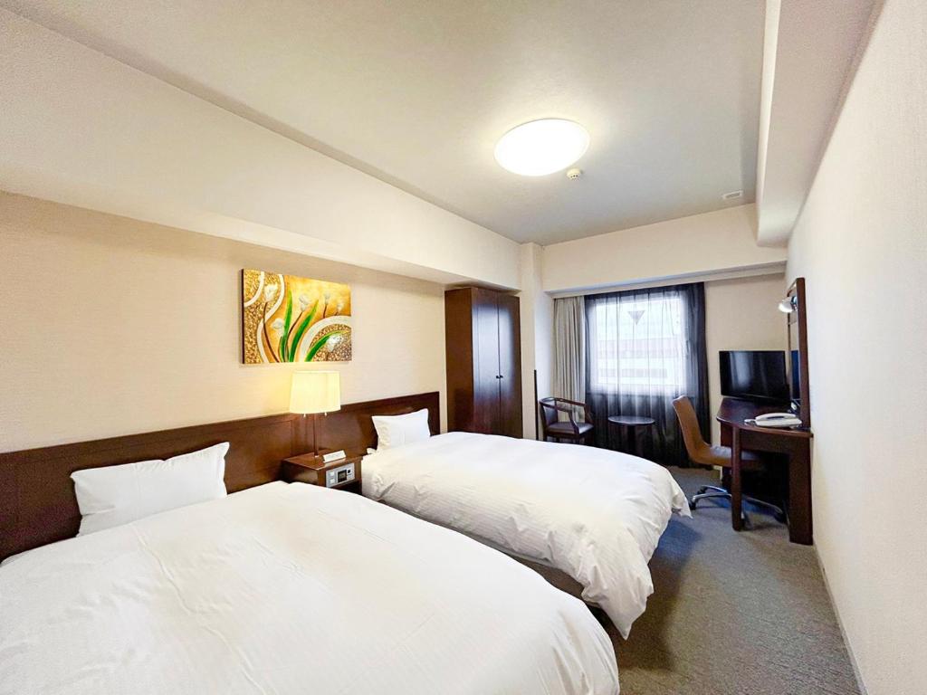 Hotel Route-Inn Hirosaki Ekimae photo 2