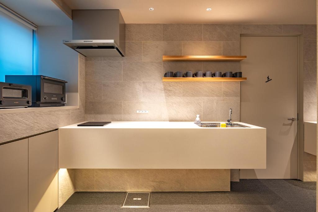 Dash Living Gojo photo 2