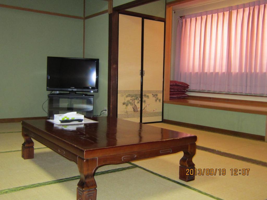 Takaraya photo 3