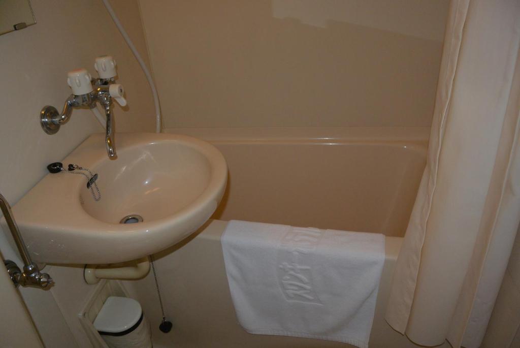 Swanky Hotel Otomo photo 3
