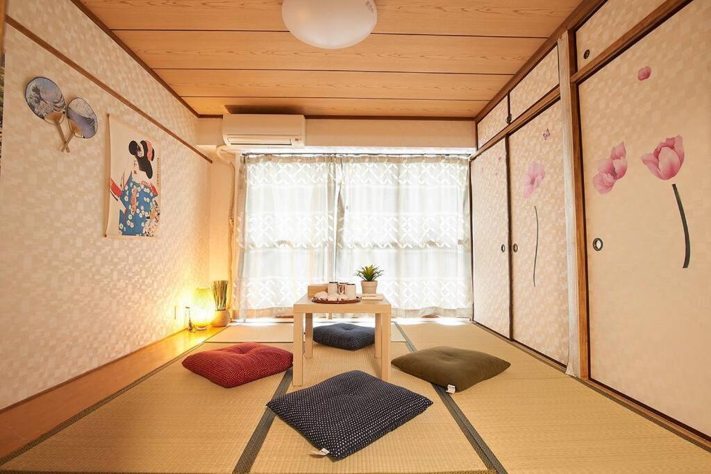 新宿市中心日式样式公寓,紧邻商业地域韩国街免费Wi-Fi — photo 1