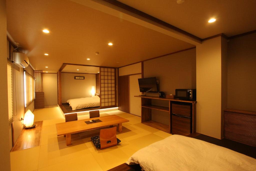 Nozawa Onsen Azegamikan — photo 1