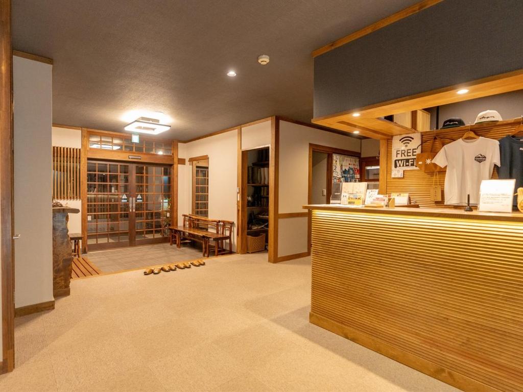 Nozawa Onsen Azegamikan photo 3