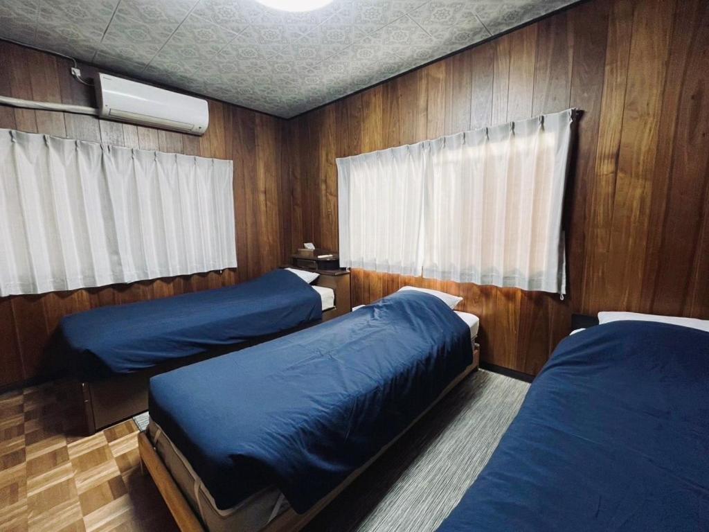 SUMITSUGU HOUSE Grandpa photo 2