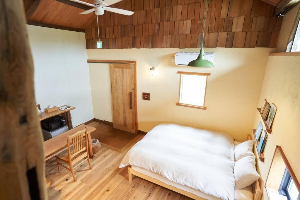 自然素材でリノベした木の香り漂う貸切宿|藤野民宿(Fujino Guest House) — photo 1