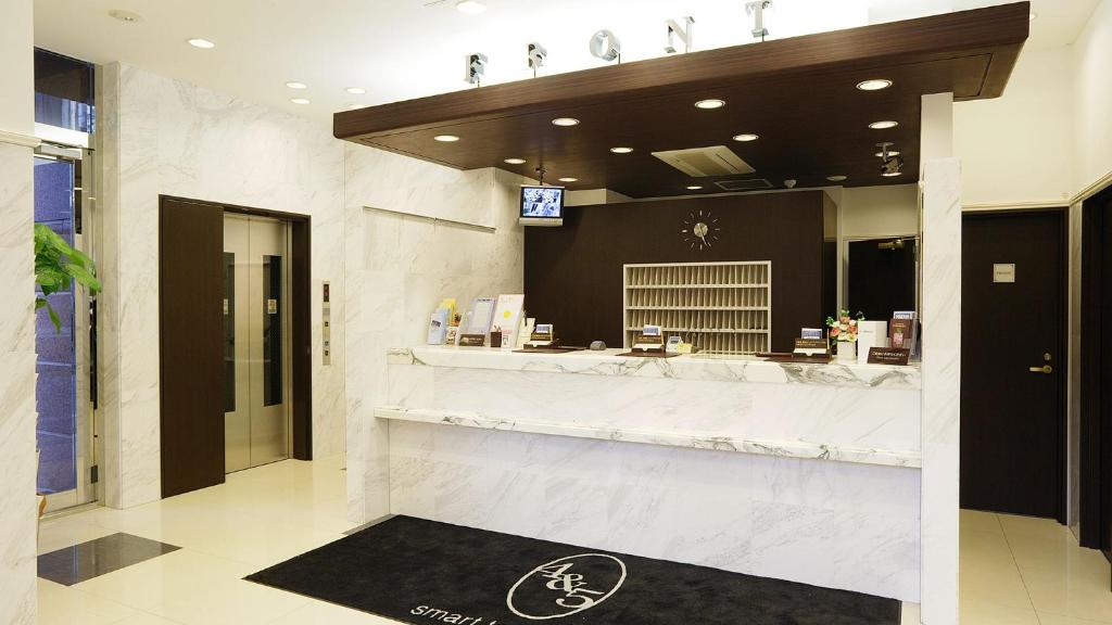 Toyoko Inn Tokyo Nihombashi Hamacho Meijiza Mae photo 2