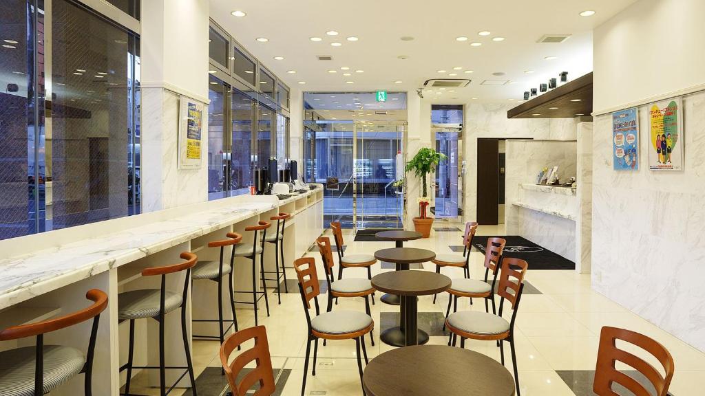 Toyoko Inn Tokyo Nihombashi Hamacho Meijiza Mae photo 3