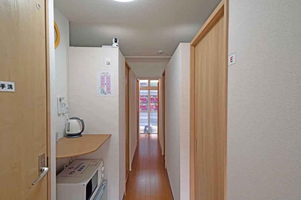 Taro's Hostel Minami Koshigaya — photo 1