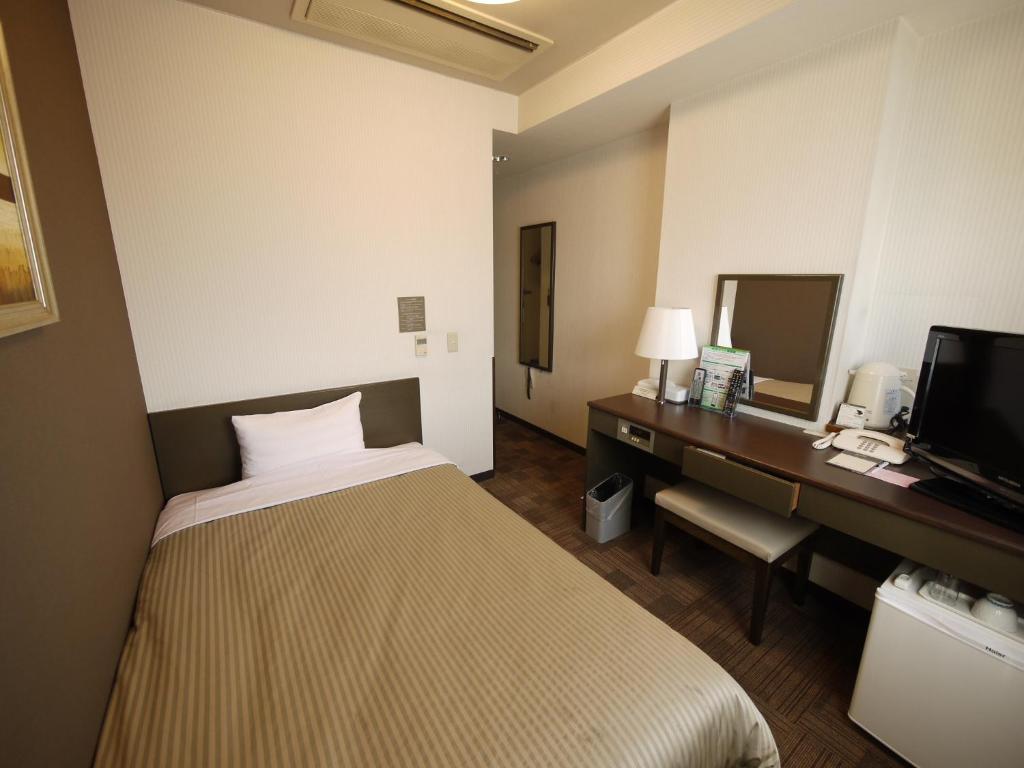 Hotel Route-Inn Court Uenohara photo 2