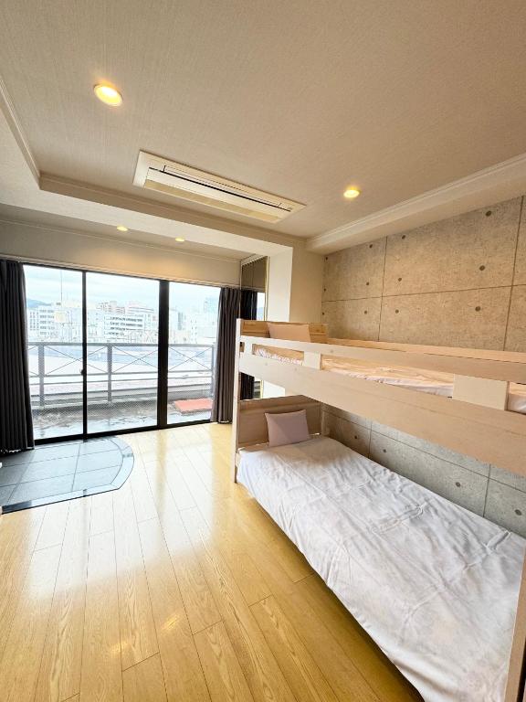 Motomachi Flat photo 2